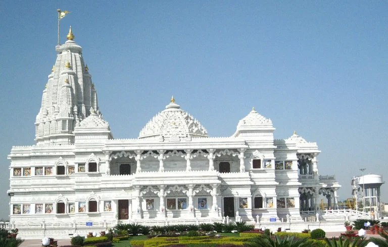 Prem Mandir Timings Light Show